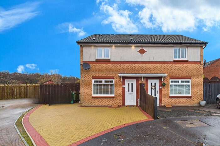 3 Bedroom Semi Detached House For Sale In Green Dale, Wishaw, ML2