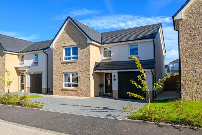 4 Bedroom Detached House For Sale In Walter Myln Crescent, St. Andrews, Fife, KY16