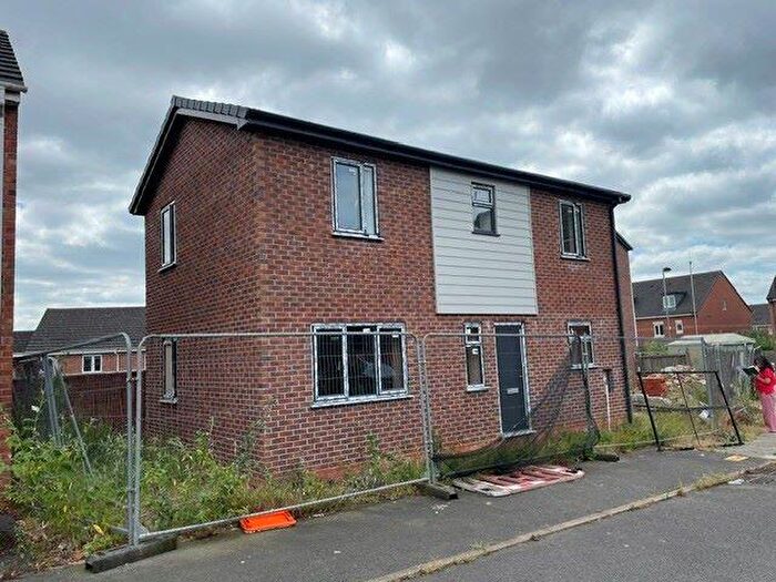 17 Bedroom Town House For Sale In Poundlock Avenue, Stoke-on-Trent, Staffordshire, ST1