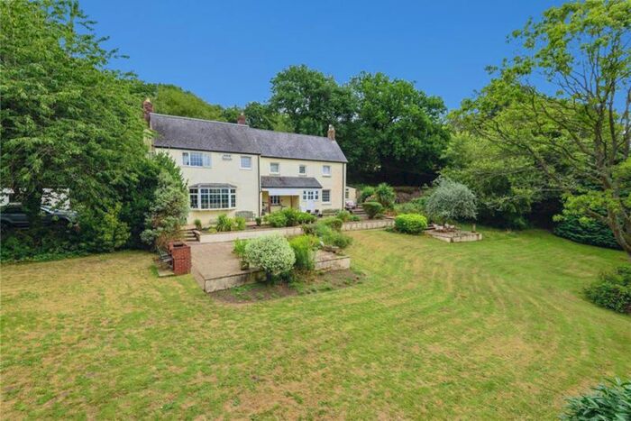 4 Bedroom Detached House For Sale In Hemyock, Cullompton, EX15