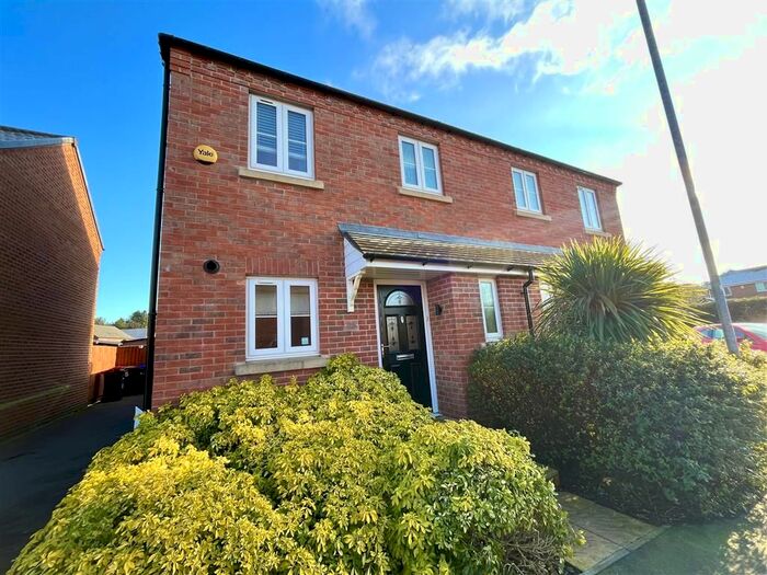 3 Bedroom Property To Rent In Adams Park Way, Kirkby-In-Ashfield, Nottingham, NG17
