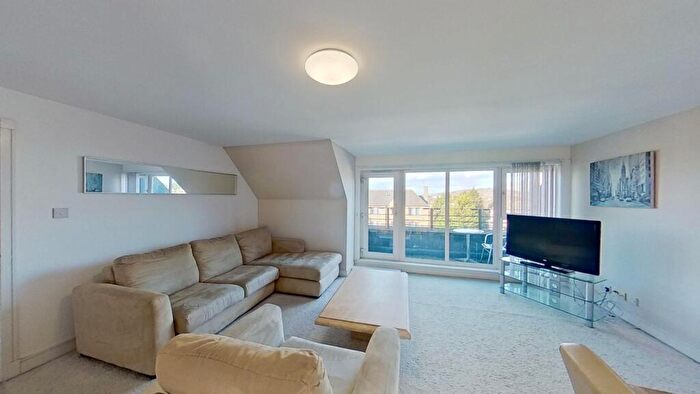 2 Bedroom Flat To Rent In Appin Place, Edinburgh, EH14