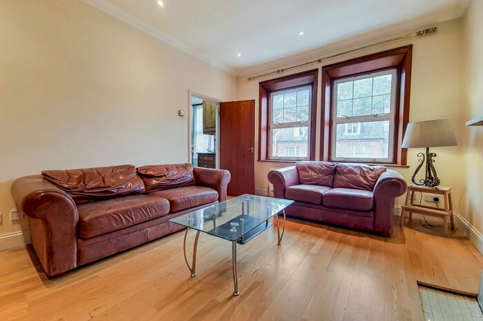 2 Bedroom Flat To Rent In Avonmore Road, London, W14