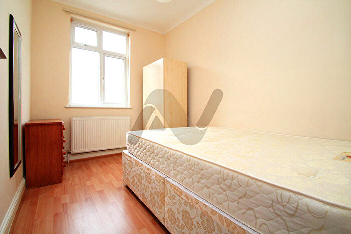 1 Bedroom Flat To Rent In Crouch Hill, Finsbury Park, London, N4