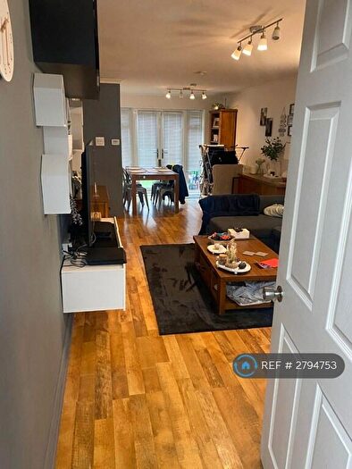 4 Bedroom Terraced House To Rent In Hollyfield, Harlow, CM19