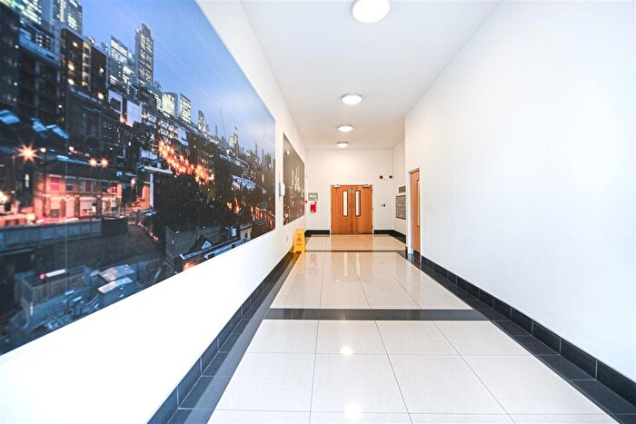 1 Bedroom Flat To Rent In Ocean House, Dalston Square, London, E8