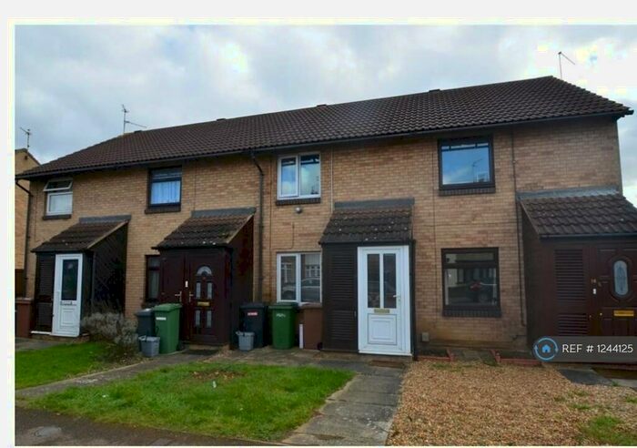 2 Bedroom Semi-Detached House To Rent In Marholm Road, Peterborough, PE4