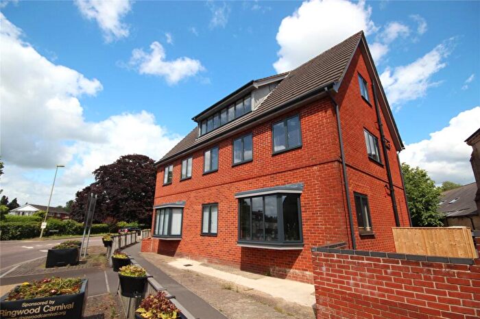 1 Bedroom Apartment For Sale In Farnham House, Christchurch Road, Ringwood, Hampshire, BH24