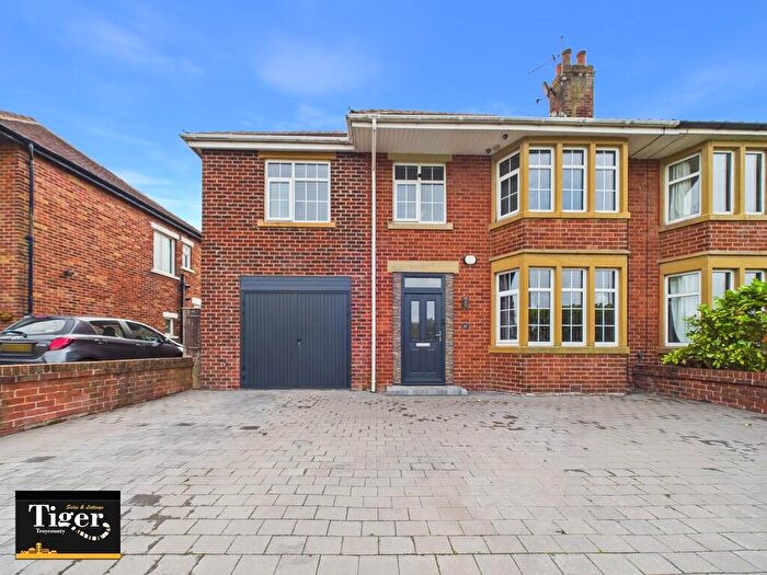 4 Bedroom Semi-Detached House For Sale In Grizedale Road, Blackpool, FY4