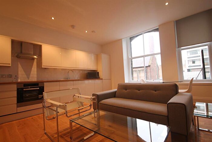 2 Bedroom Apartment To Rent In Chaucer Building, City Centre, NE1