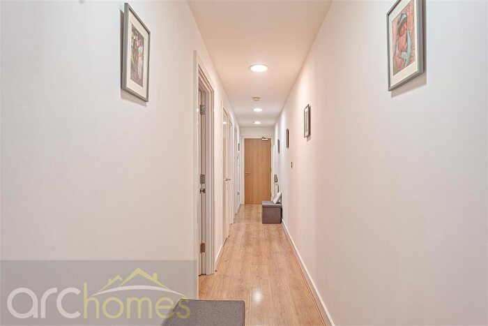2 Bedroom Flat For Sale In Gadfield Grove, Atherton, Manchester, M46