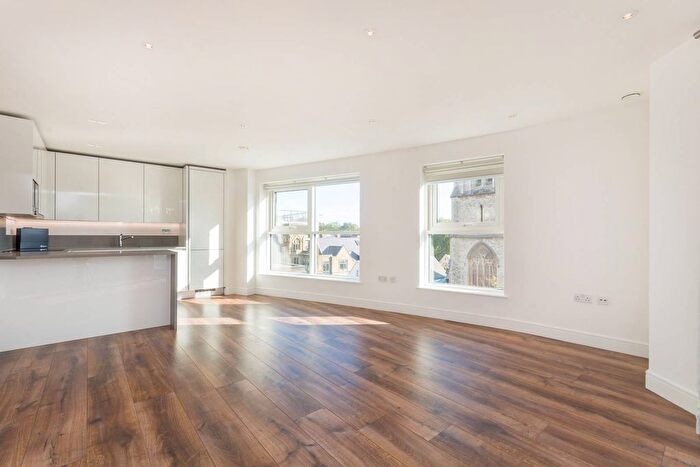 2 Bedroom Flat To Rent In Dickens Yard, Ealing Broadway, London, W5