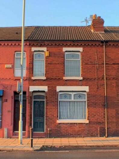 4 Bedroom Terraced House To Rent In Broadstone Road, Reddish, SK5