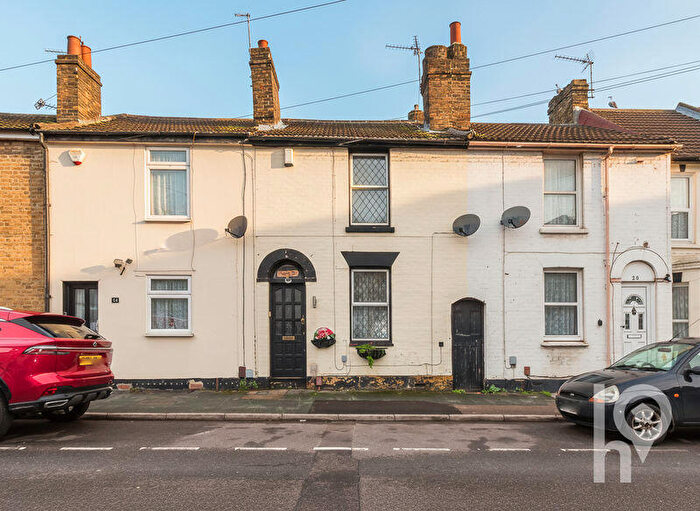 2 Bedroom Terraced House For Sale In Fox Street, Gillingham, ME7