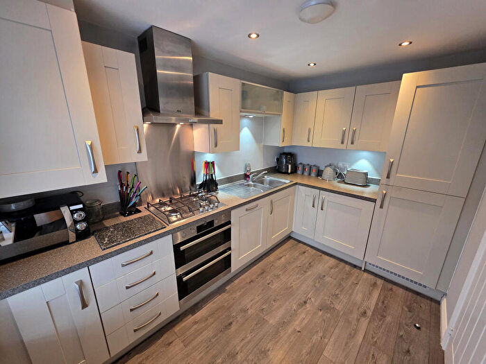 3 Bedroom Mews To Rent In Muskett Drive, Winnington, Northwich, CW8