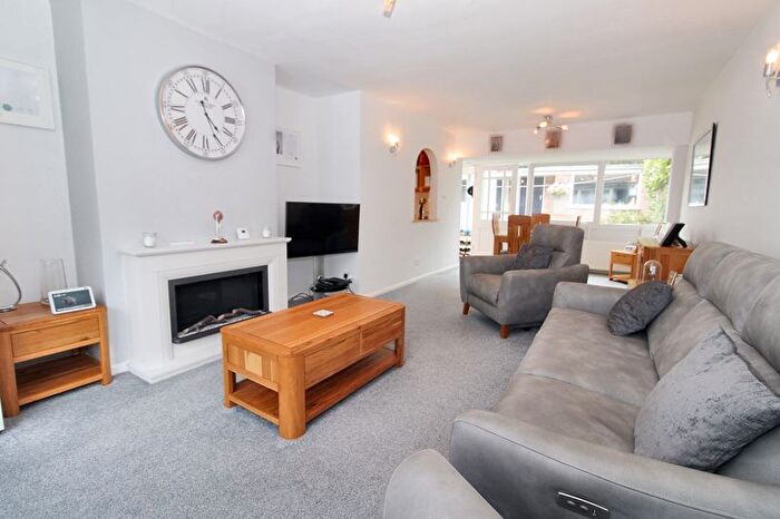 3 Bedroom End Of Terrace House For Sale In Firs Close, Hazlemere, High Wycombe, HP15
