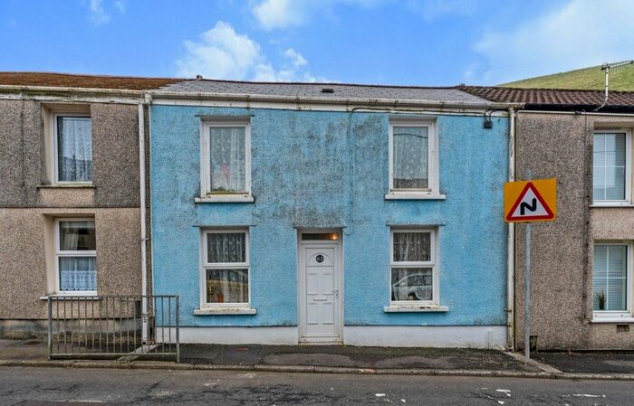 2 Bedroom Property To Rent In High Street, Abergwynfi, Port Talbot, SA13