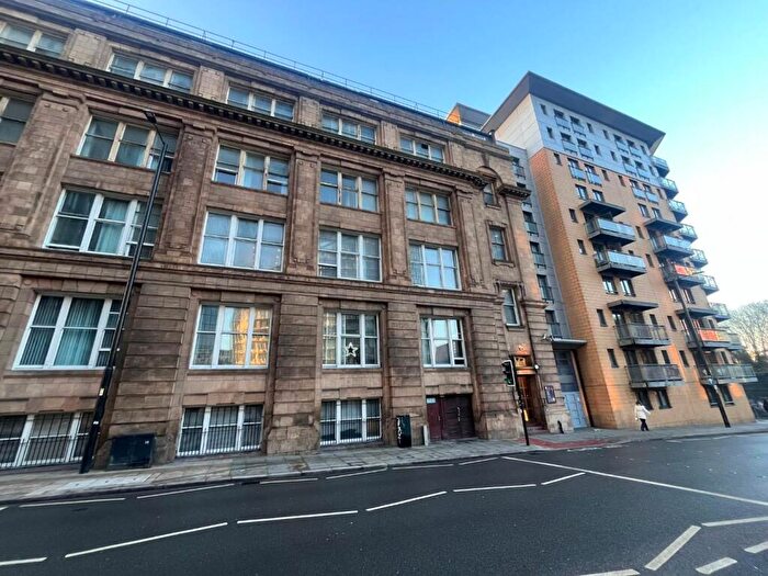 1 Bedroom Flat To Rent In Parkers Apartments, Corporation Street, Manchester, M4