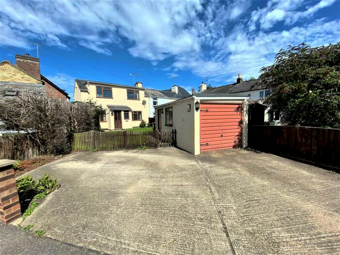 2 Bedroom Semi-Detached House To Rent In High Street, Eaton Bray, LU6