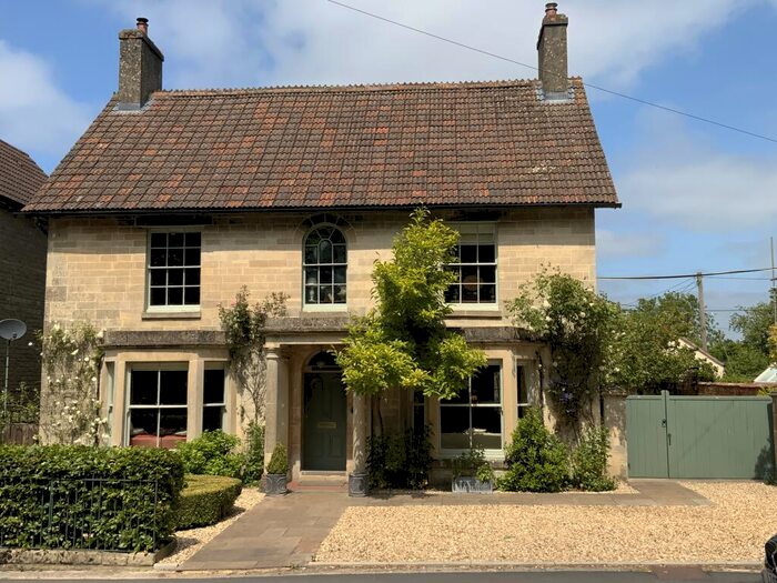 5 Bedroom Detached House For Sale In Quemerford, Calne, SN11