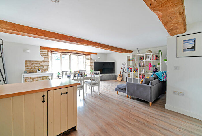 2 Bedroom Apartment For Sale In Longfords Mill, Minchinhampton, Stroud, Gloucestershire, GL6