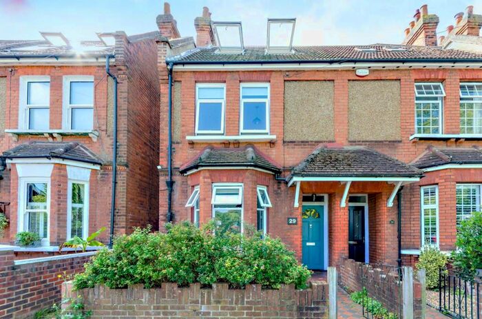 6 Bedroom Semi-Detached House To Rent In Recreation Road, Guildford, GU1