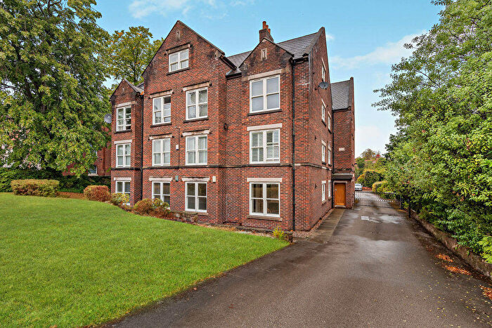2 Bedroom Apartment For Sale In Hough Green, Chester, CH4