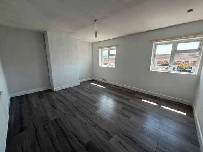 2 Bedroom Apartment To Rent In Burcher Green, DY10