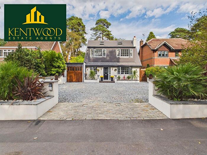 4 Bedroom Detached House For Sale In Barkham Ride, Finchampstead, Wokingham, RG40