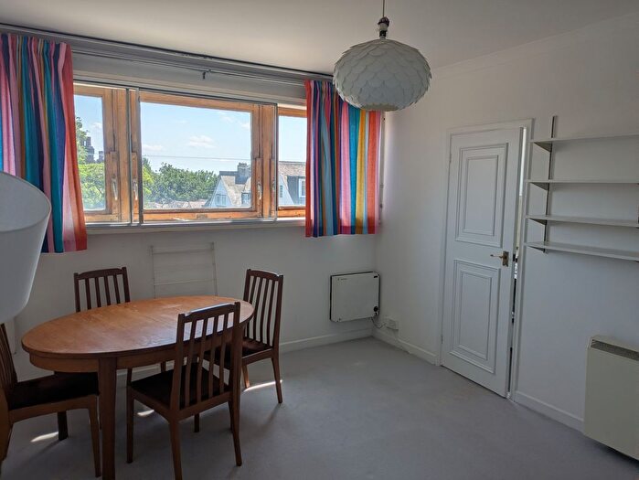 1 Bedroom Flat To Rent In Wrenview, Hornsey Lane, Highgate, N6