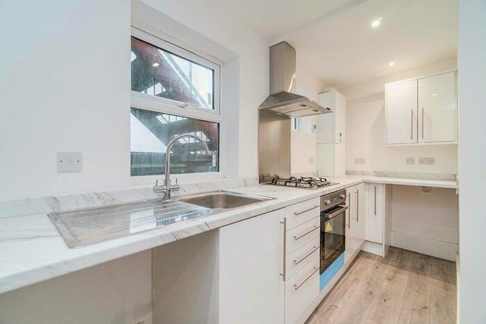 1 Bedroom Flat To Rent In Windmill Road, Croydon, CR0