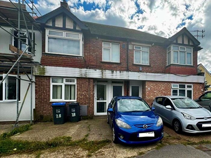 1 Bedroom Flat To Rent In Freshbrook Road, Lancing, BN15