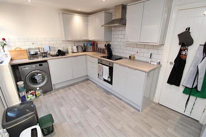 3 Bedroom Terraced House To Rent In Bailey Street, Porth, CF39