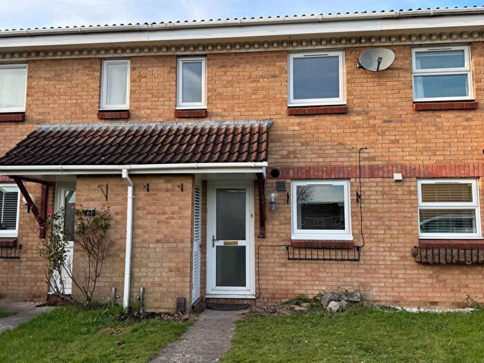 2 Bedroom Terraced House To Rent In Weavers Crofts, Melksham, SN12