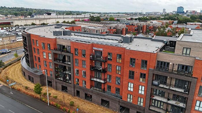 2 Bedroom Flat For Sale In Nightingale Way, Reading, RG30