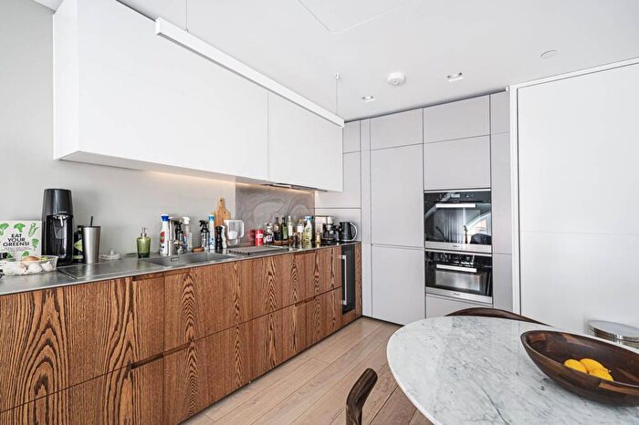 1 Bedroom Flat To Rent In Bartholomew Close, Barbican, London, EC1A