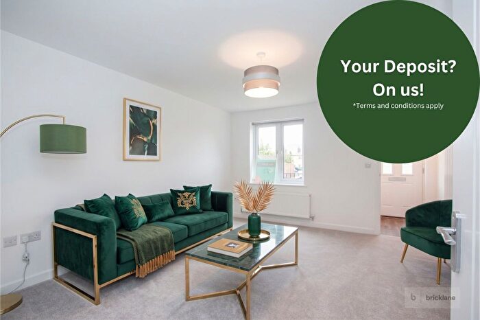 3 Bedroom Property To Rent In Knovill Close, Bristol, BS11