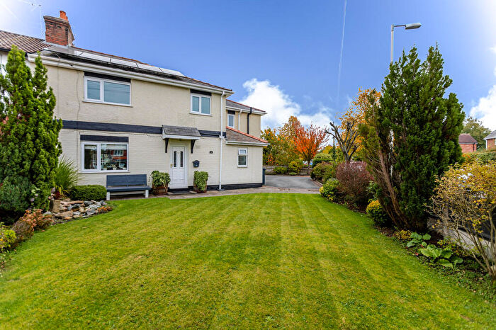 4 Bedroom Semi-Detached House For Sale In West Avenue, Rudheath, Northwich, CW9