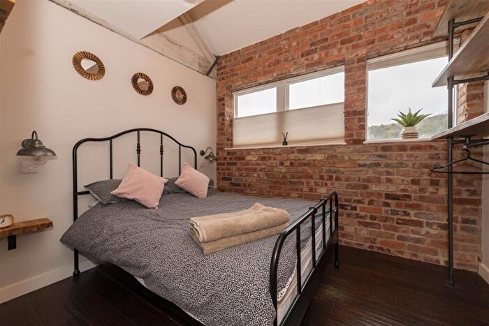 2 Bedroom Apartment To Rent In Thomas Street, Lewes, BN7