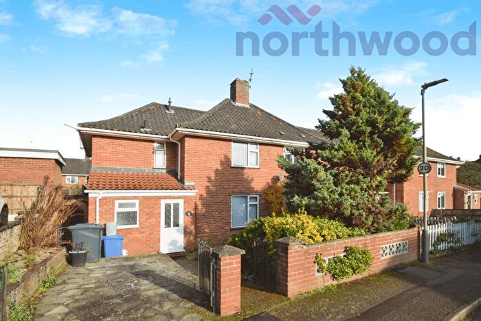 5 Bedroom Semi-Detached House To Rent In Nasmith Road, Norwich, NR4