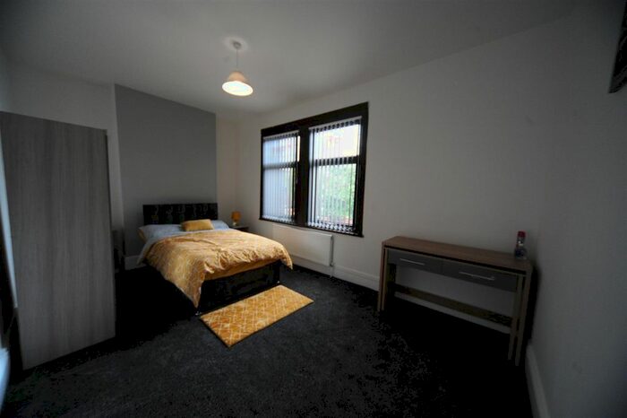 5 Bedroom Property To Rent In Woodlands Road, Middlesbrough, TS1