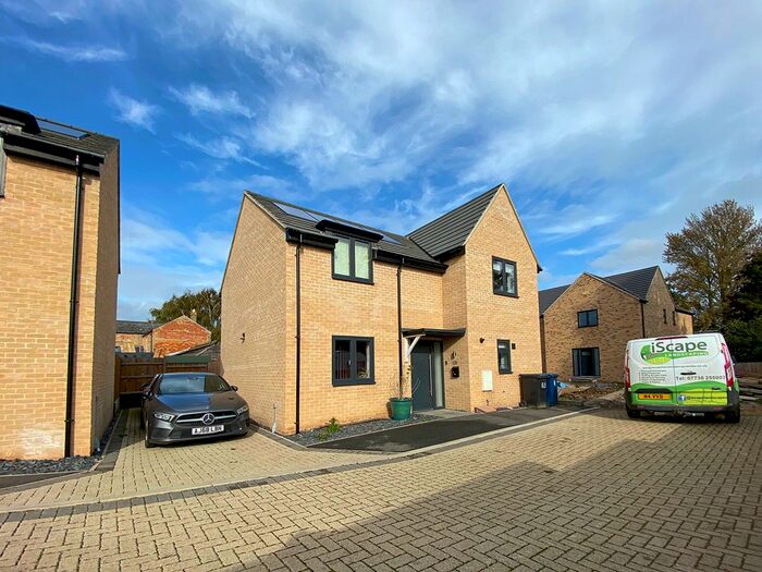 3 Bedroom Detached House To Rent In Wallmans Lane, Swavesey, Cambridge, CB24