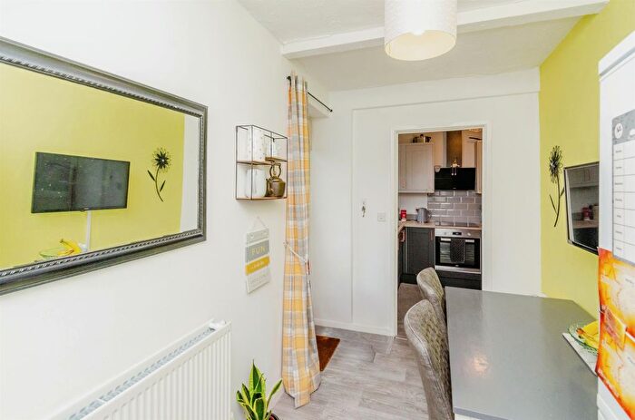 2 Bedroom Semi-Detached House For Sale In Wilkes Avenue, Walsall, WS2