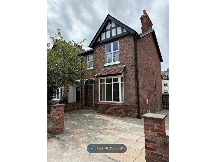 3 Bedroom Semi-Detached House To Rent In South Grove, Alderley Edge, SK9