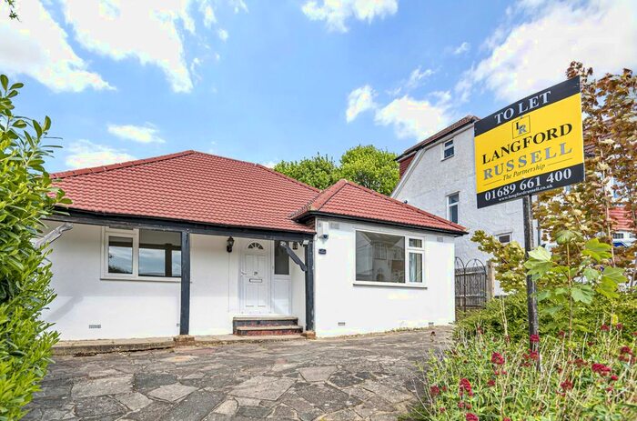 4 Bedroom Bungalow To Rent In Southcroft Road, Orpington, BR6