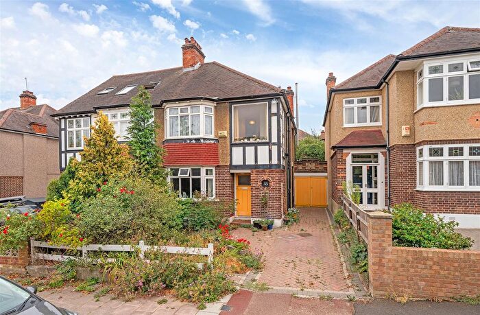3 Bedroom Semi-Detached House For Sale In Cheviot Road, West Norwood, SE27