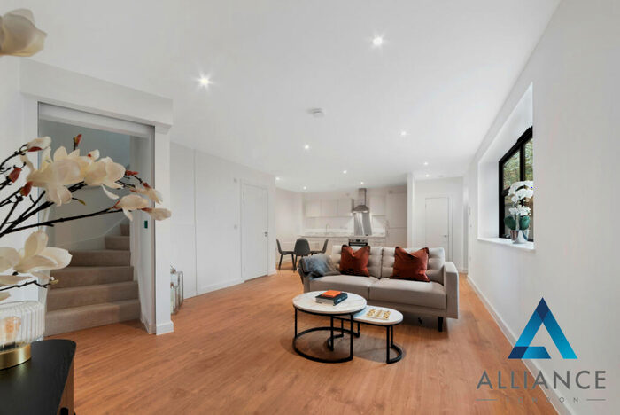 2 Bedroom Terraced House To Rent In A Oak Crescent, Canning Town, London, E16