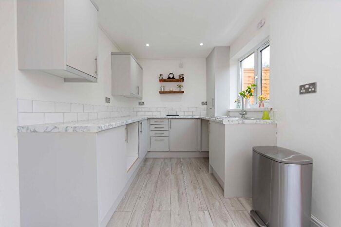 3 Bedroom Terraced House To Rent In Wyndham Street, Troedyrhiw, Merthyr Tydfil, CF48