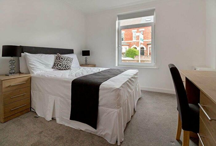 4 Bedroom House To Rent In Mona Street, Beeston, Nottingham, NG9