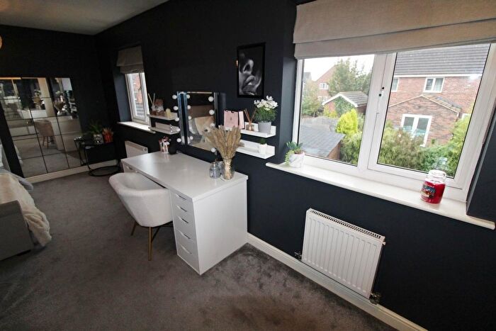 4 Bedroom Detached House For Sale In Old School Lane, Keadby, Scunthorpe, DN17